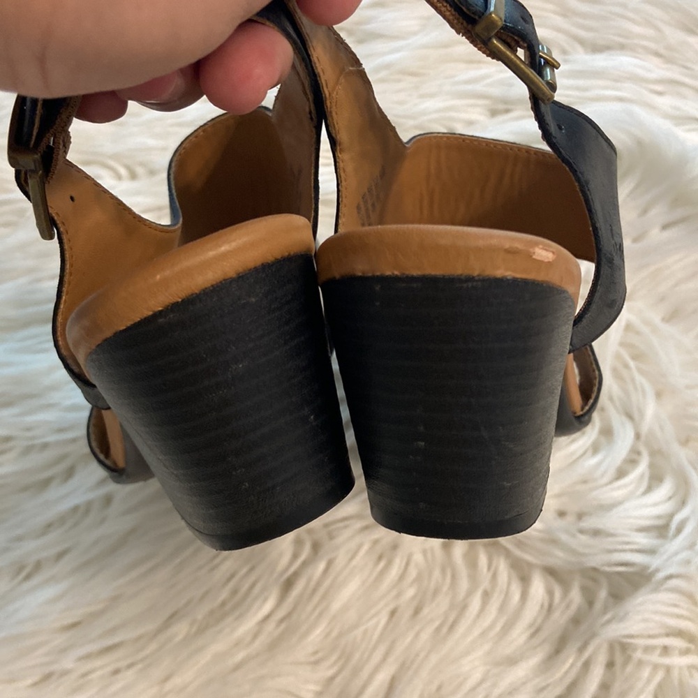BOC Leather Women's Sandals size 10 see all photos for condition color black - Picture 5 of 12